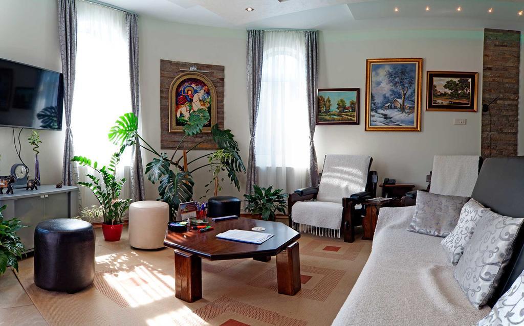 Vila Madams - Palic-Serbia 外观 照片