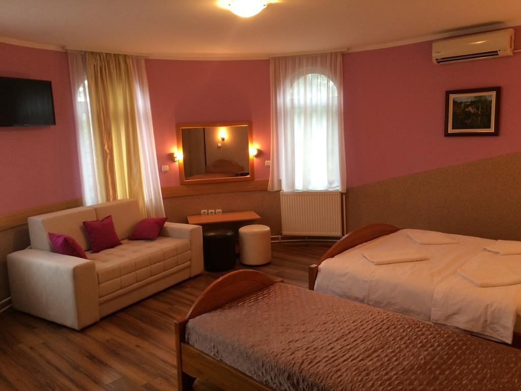 Vila Madams - Palic-Serbia 外观 照片